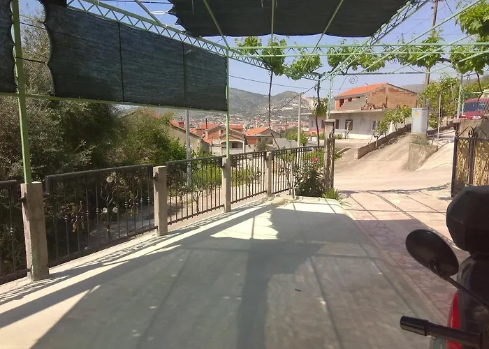 With Parking Space - 15349 Trogir